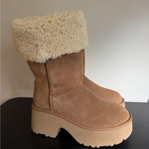 UGG Classic New Heights Cuffable Chestnut Tall Suede Boots Women's Size 8